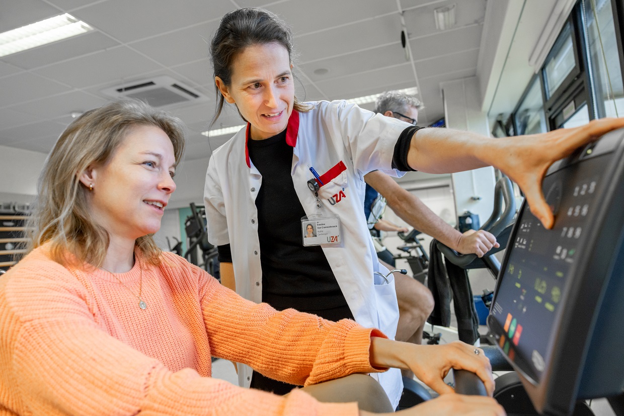 vrouw en hart-kliniek